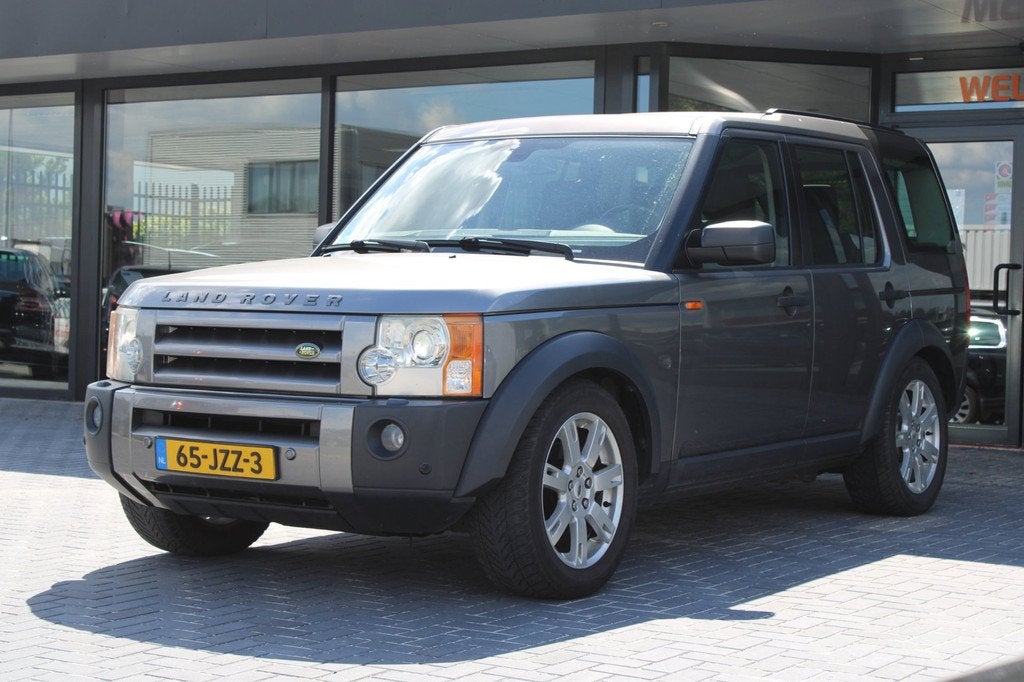 Land Rover Discovery 2.7 TdV6 S Nieuwe Motor, Versnellingsba, Auto's, Land Rover, Automaat, 313 €/maand, Zwart, 190 pk