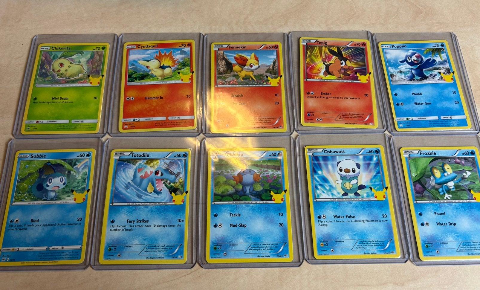 Pokémon Kaarten McDonald's Collection 25th Anniversary, Ophalen of Verzenden, Zo goed als nieuw, Meerdere kaarten