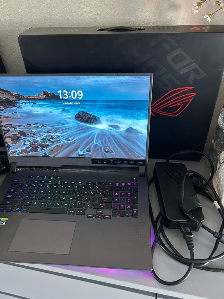 ASUS ROG Strix G17 G713RS-KH005W RTX 3080, Computers en Software, Windows Laptops, Ophalen of Verzenden, Zo goed als nieuw, Gaming