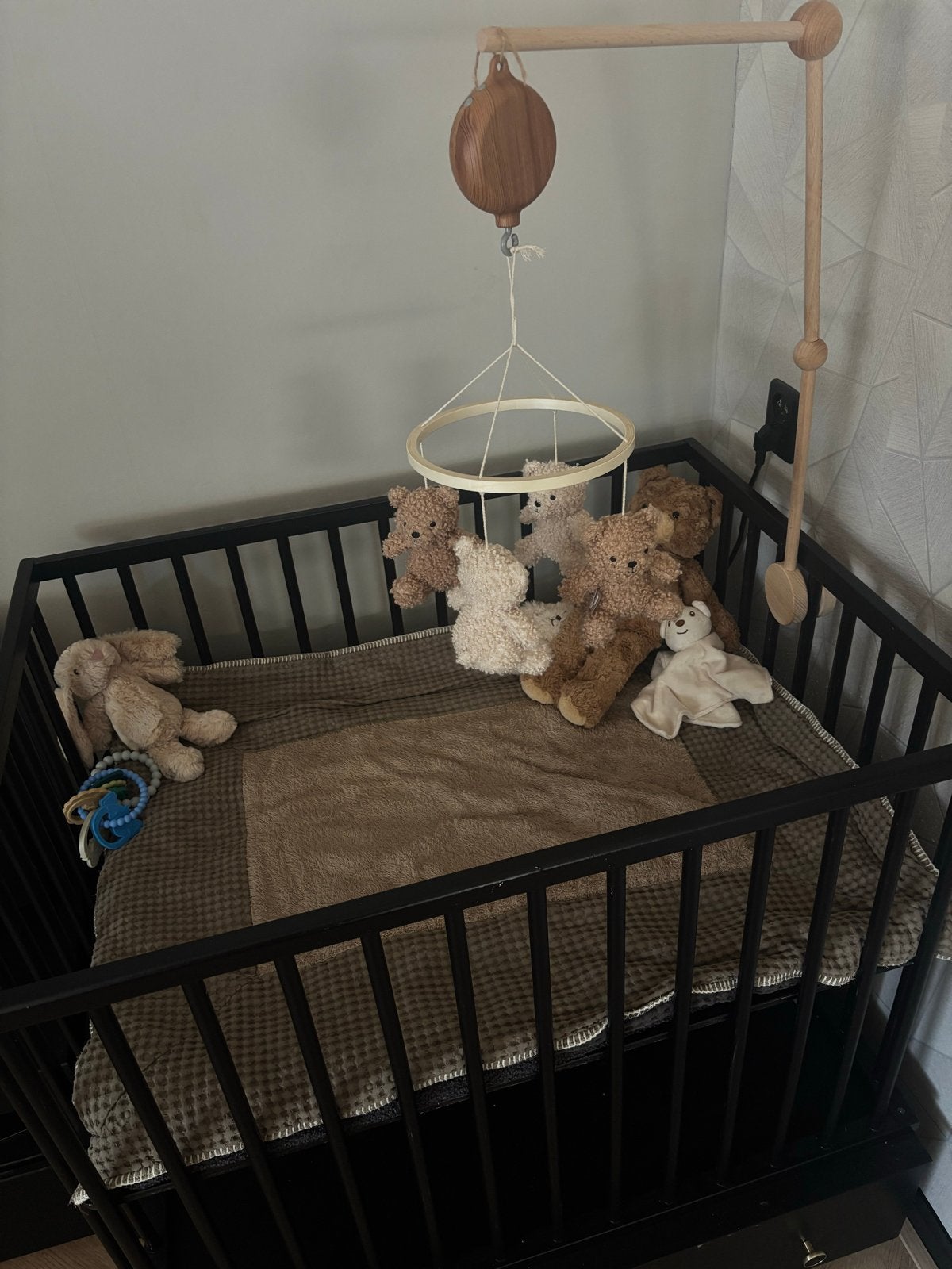Mooie babybox met verhoging en lade voor speelgoed, Kinderen en Baby's, Boxen, Ophalen of Verzenden, Gebruikt, Vierkant, In hoogte verstelbaar