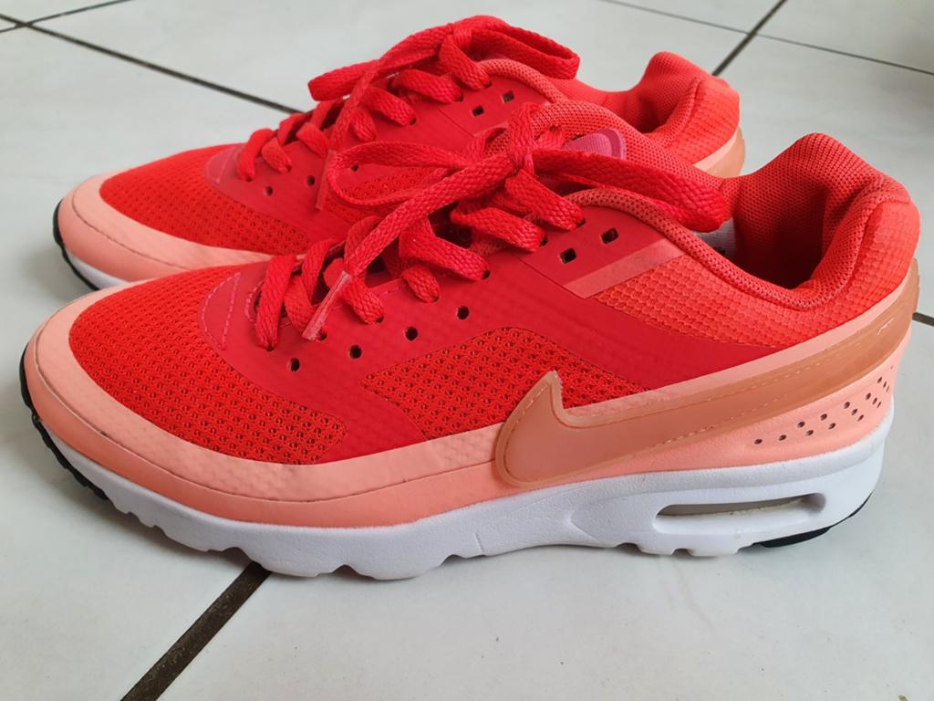 Nike Air max 90 Ultra maat 37.5, Kleding | Dames, Schoenen, Overige kleuren, Verzenden, Nike, Sneakers of Gympen