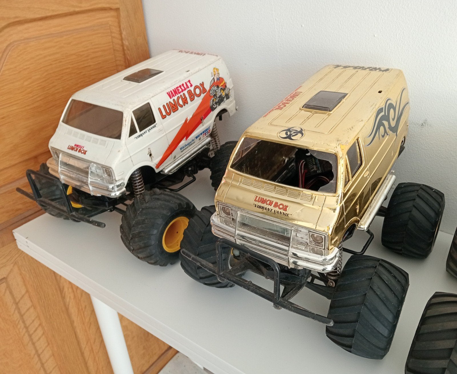 2 X RC Tamiya Lunchbox opknappers, Ophalen of Verzenden, Onderdeel