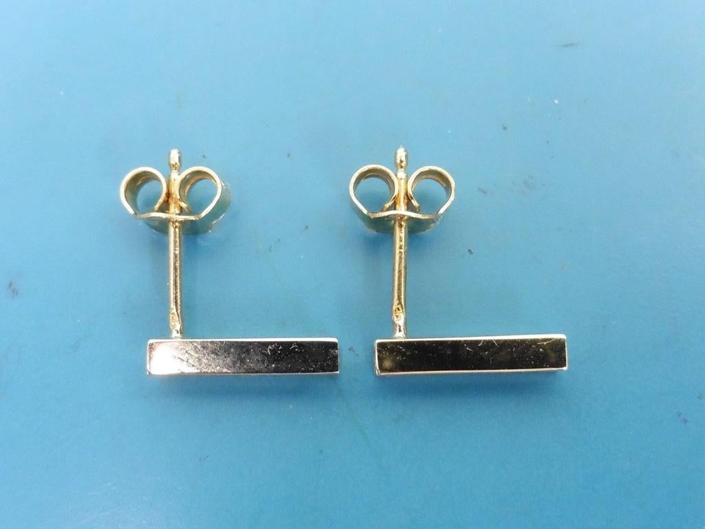 Gouden oorknopjes met zirkonia                          G133, Gebruikt, Overige kleuren, ., Ophalen of Verzenden