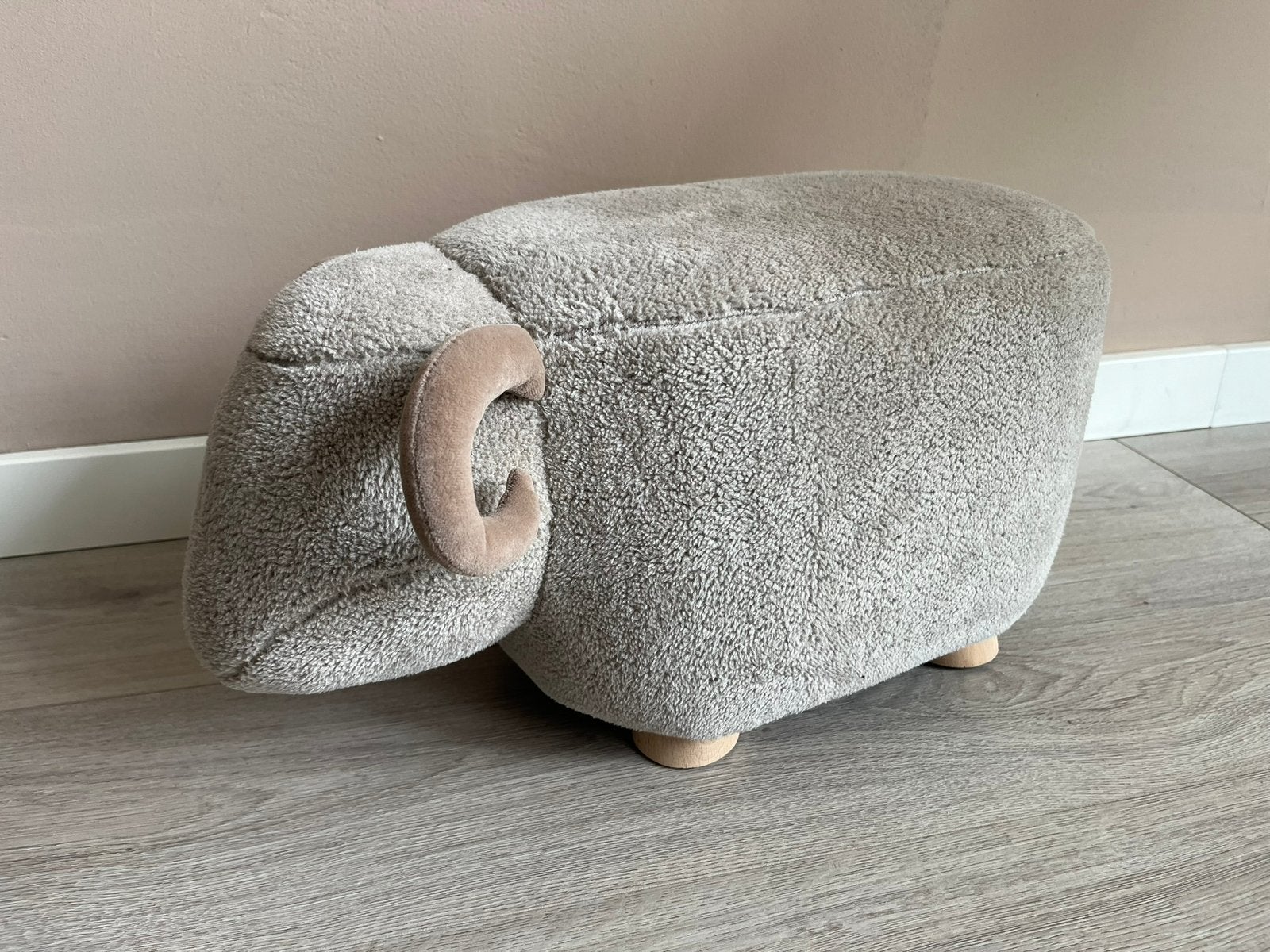Krukje Poef Schaap Ram, Ophalen of Verzenden, Zo goed als nieuw, Overige typen