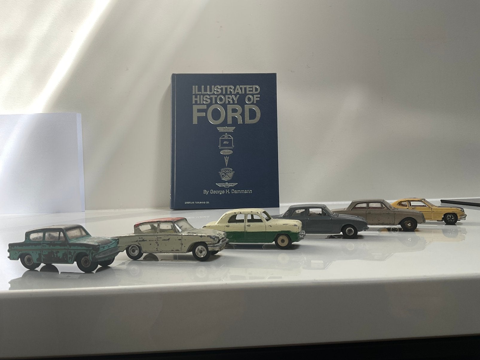 Dinky Toys en Corgi Toys 6 st collectie “Fords” ca 1950-60, Ophalen of Verzenden, Zo goed als nieuw, Auto, Corgi