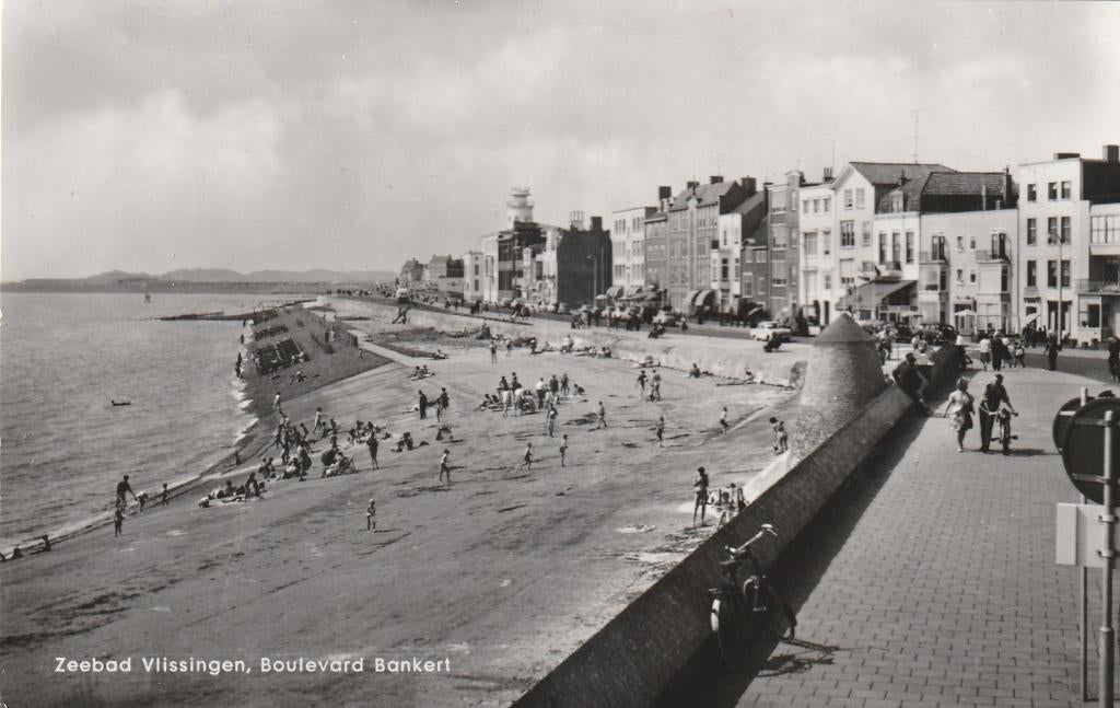 VLISSINGEN Boulevard Bankert Zeebad, Verzenden, 1960 tot 1980, Gelopen, Zeeland