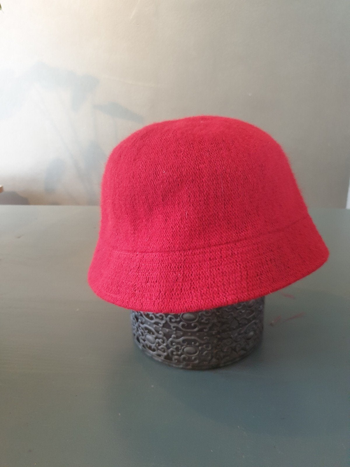 Rood anchora, zachte cloche hoed, zie meer advertenties, Ophalen