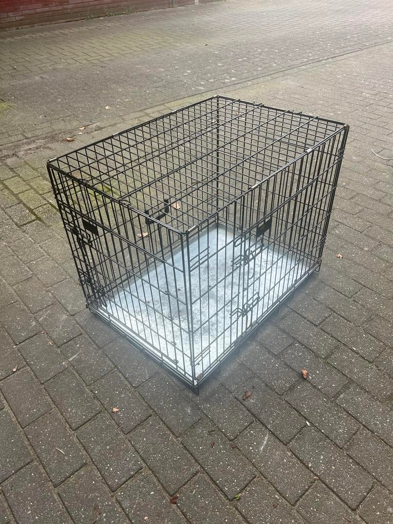 Bench maat M, Dieren en Toebehoren, Hondenbenches, Ophalen, Gebruikt