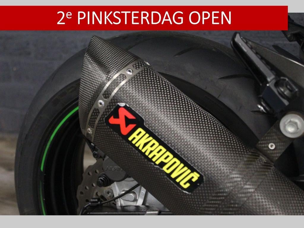 KAWASAKI Z 800 PERFORMANCE ABS (bj 2013) 28148km AKRAPOVIC, Motoren, Motorrijbewijs A, Bedrijf, Onbekend, KAWASAKI