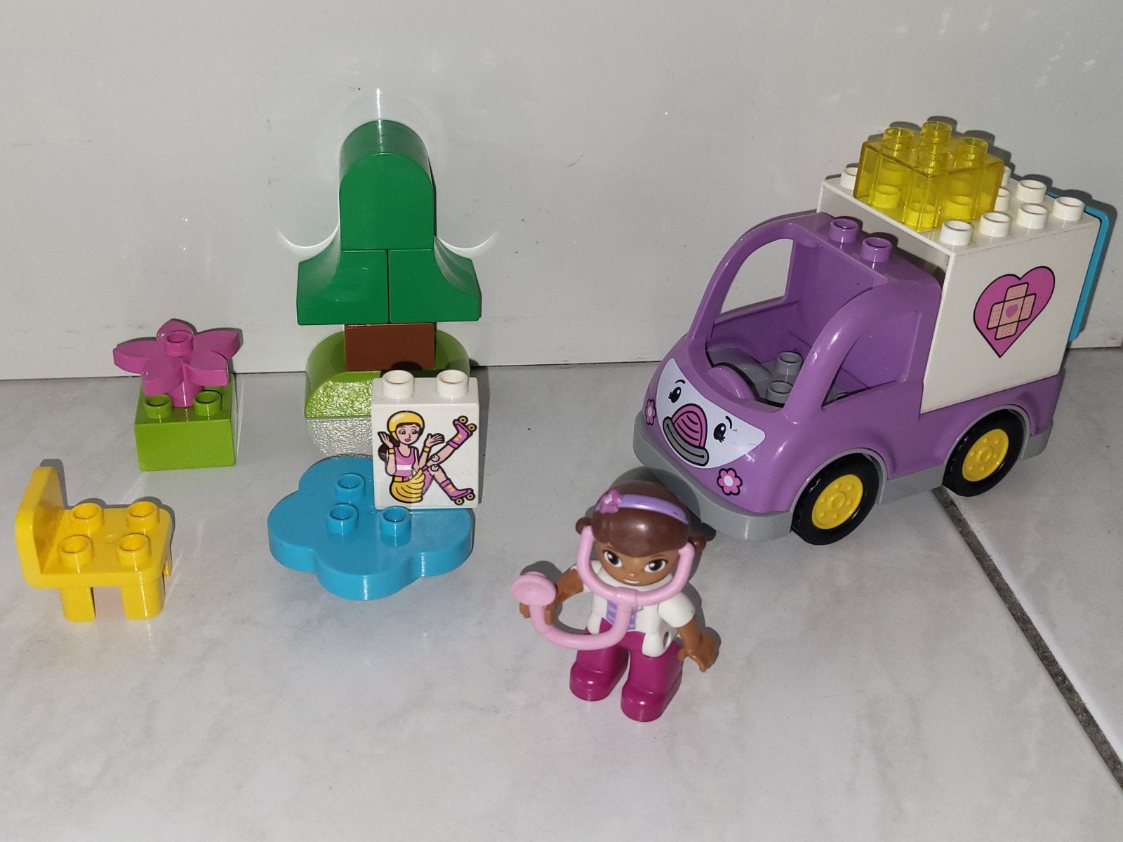 Duplo ambulance Rosie poppendokter, Gebruikt, Ophalen of Verzenden, Duplo, Duplo