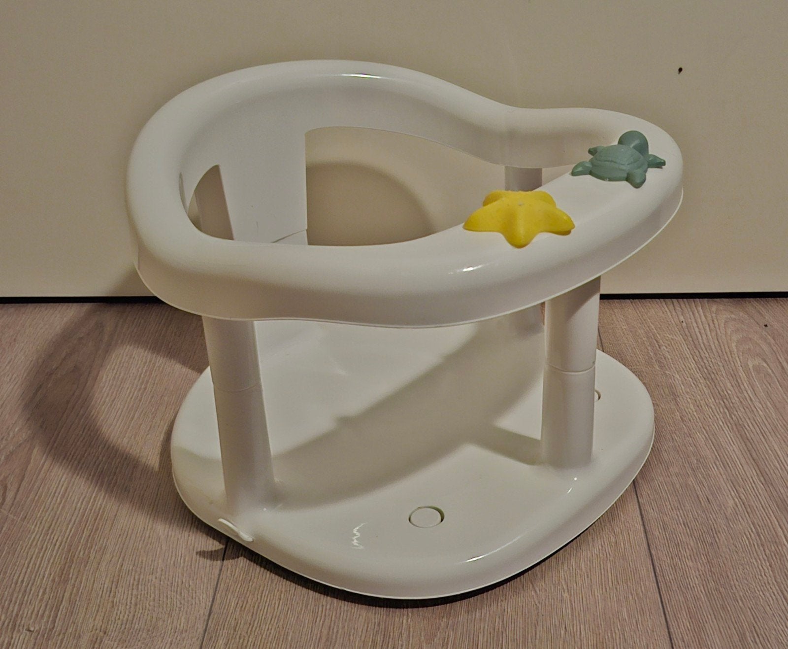 Badzitje baby - Wit met leuke speeltjes, Overige merken, Gebruikt, Ophalen of Verzenden, Badzitje of Badring