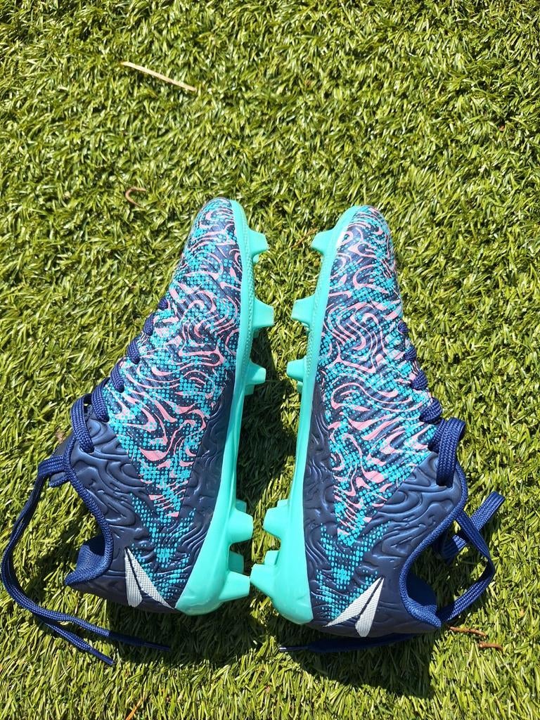 Voetbalschoenen Dutchy maat 36, Sport en Fitness, Voetbal, Maat XS of kleiner, Schoenen, Ophalen of Verzenden, Zo goed als nieuw