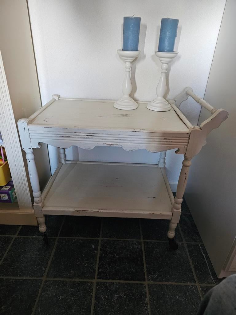 Brocante serveerwagentje / theemeubel op wieltjes, Ophalen
