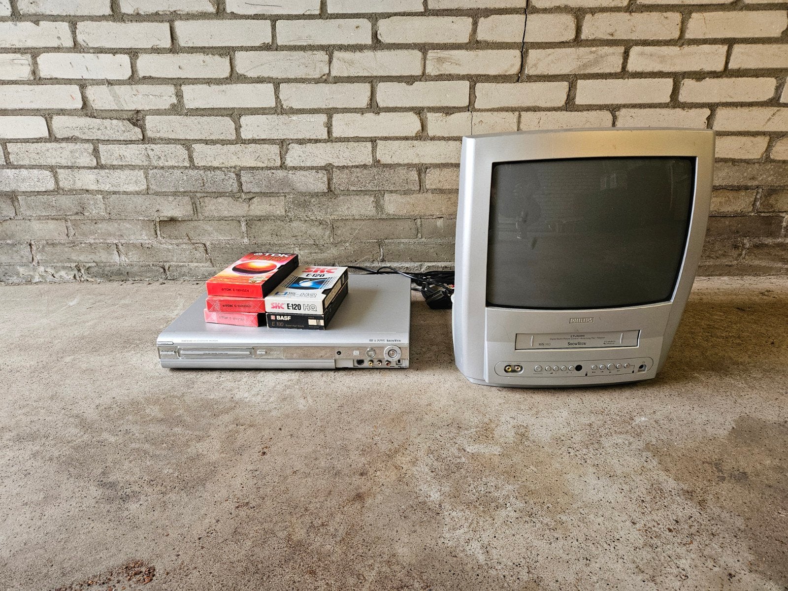 TV en VHS combi en videorecorder voor om op te nemen, Audio, Tv en Foto, Televisies, Ophalen, 50 Hz, Philips