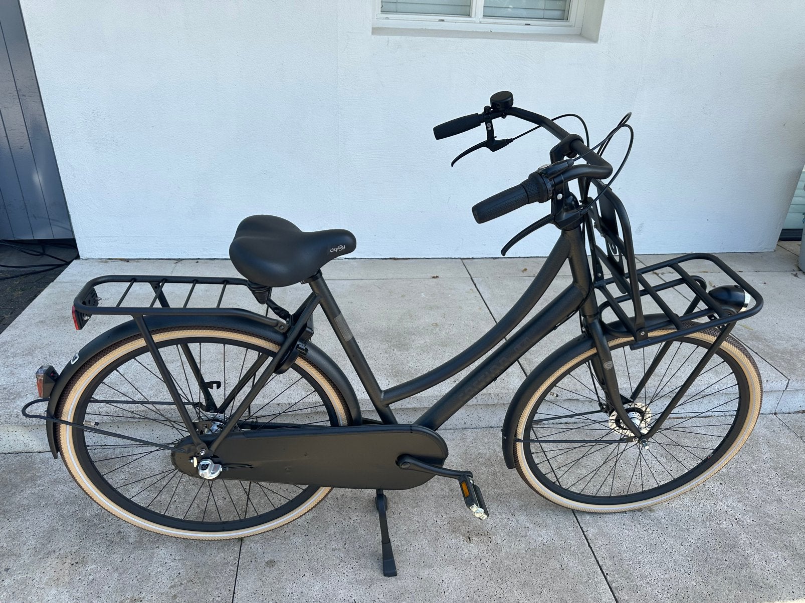 Cortina U4 28inch H57 damesfiets net model met garantie, Versnellingen, 56 cm of meer, Zo goed als nieuw, Schijfrem