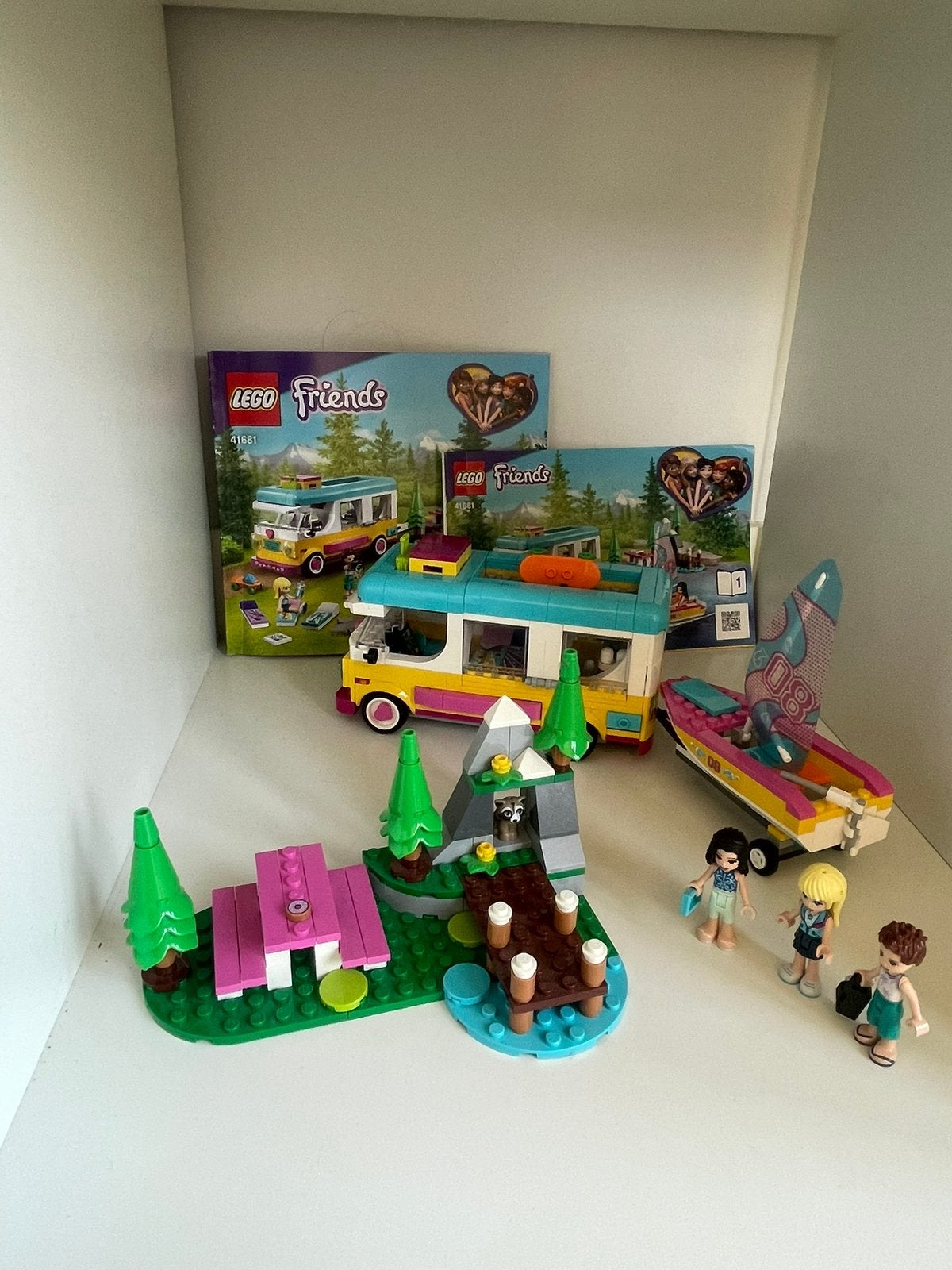 Lego friends 41681, Lego, Friends, Zo goed als nieuw, Inclusief minifiguren