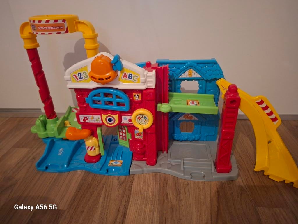 Vtech brandweerkazerne, Ophalen of Verzenden, Zo goed als nieuw, 6 maanden tot 2 jaar