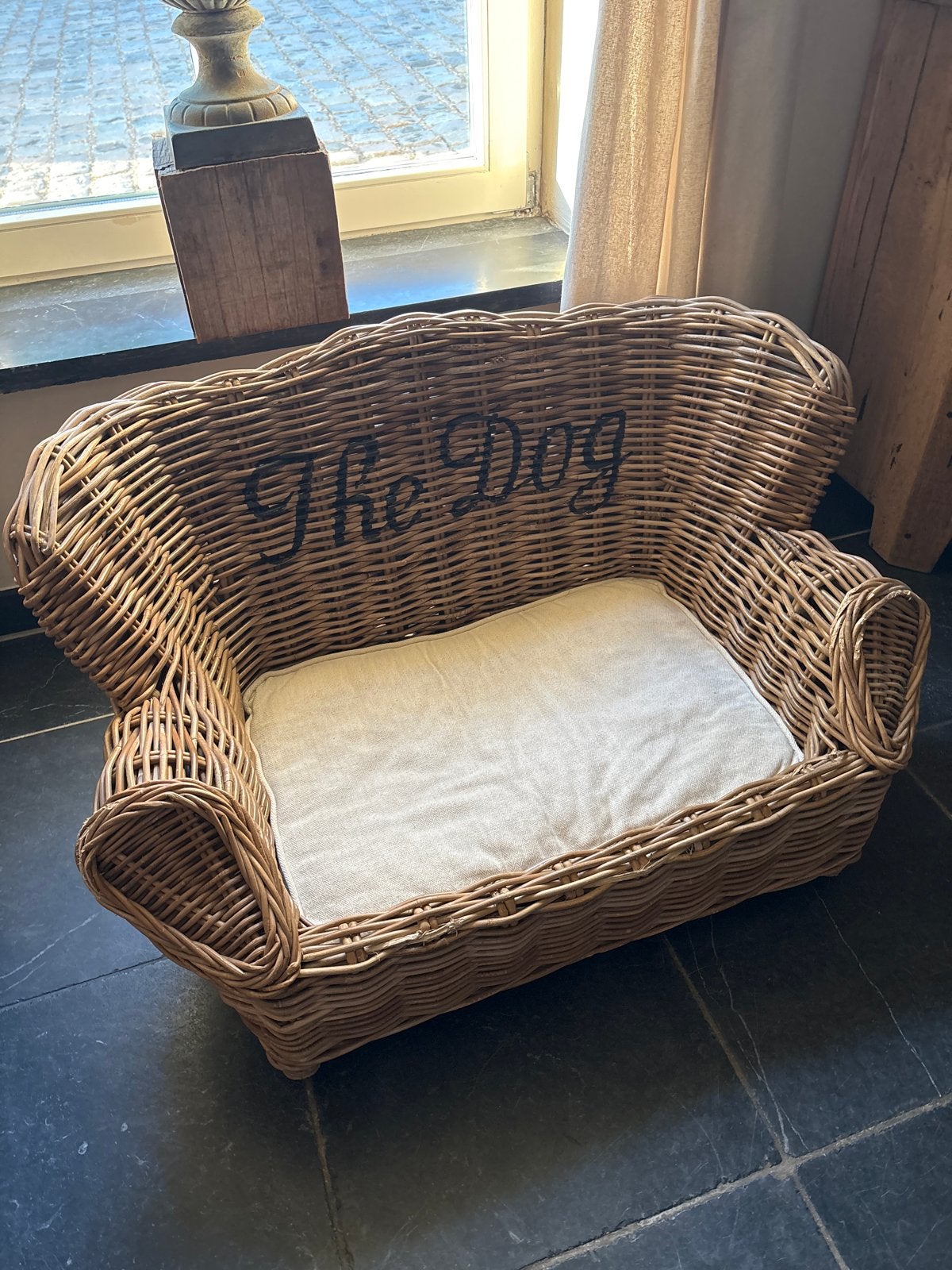 Rotan hondenbankje, Ophalen, Gebruikt, Hondenmand