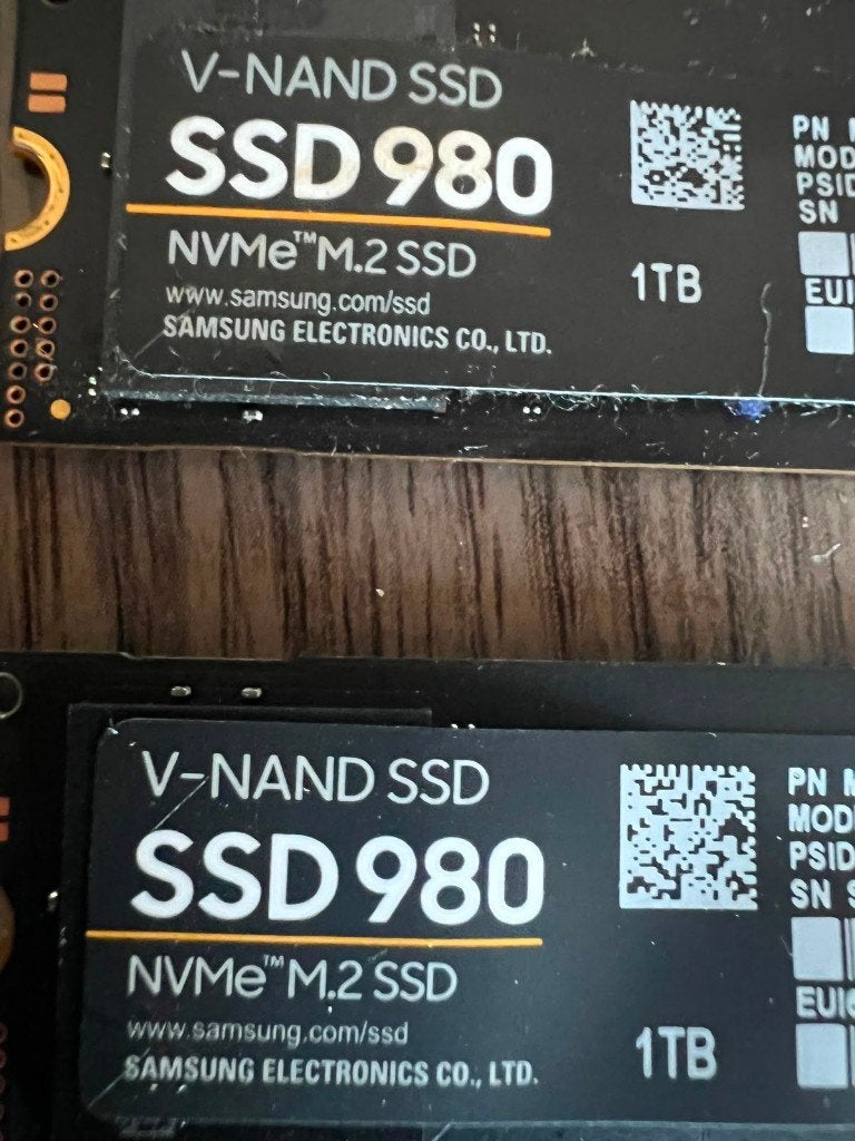 2x V-NAND SSD Samsung 980 1TB M2, Computers en Software, Harde schijven, Intern, SSD, Ophalen of Verzenden, Zo goed als nieuw