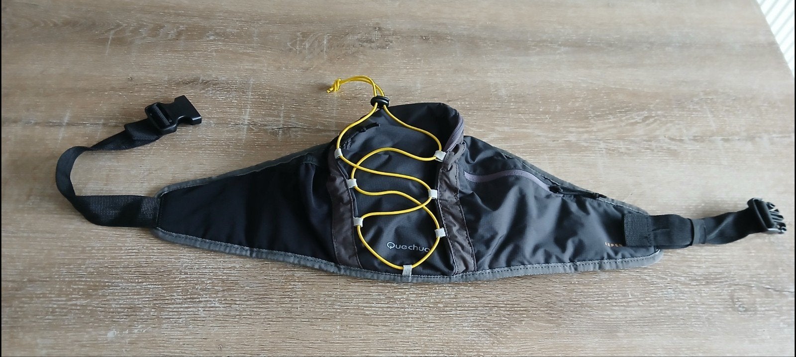 Quechua arpenaz 5 wb heuptas wandelen dagtocht hiking tas, Sport en Fitness, Bergsport en Wandelen, Ophalen of Verzenden, Zo goed als nieuw