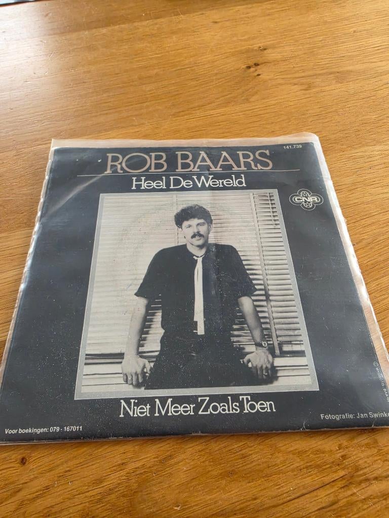 Rob Baars - Heel de wereld, Ophalen of Verzenden, Zo goed als nieuw, 7 inch, Levenslied of Smartlap