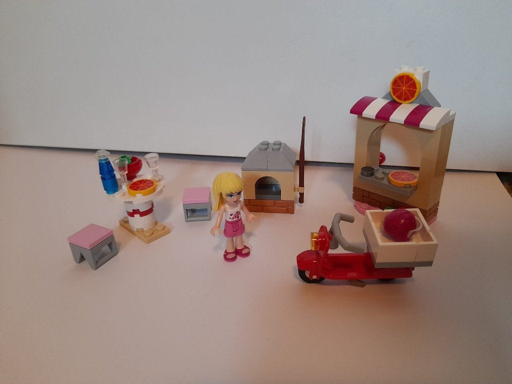 Lego Friends Stephanie's pizzeria 41092, Lego, Friends, Zo goed als nieuw, Complete set