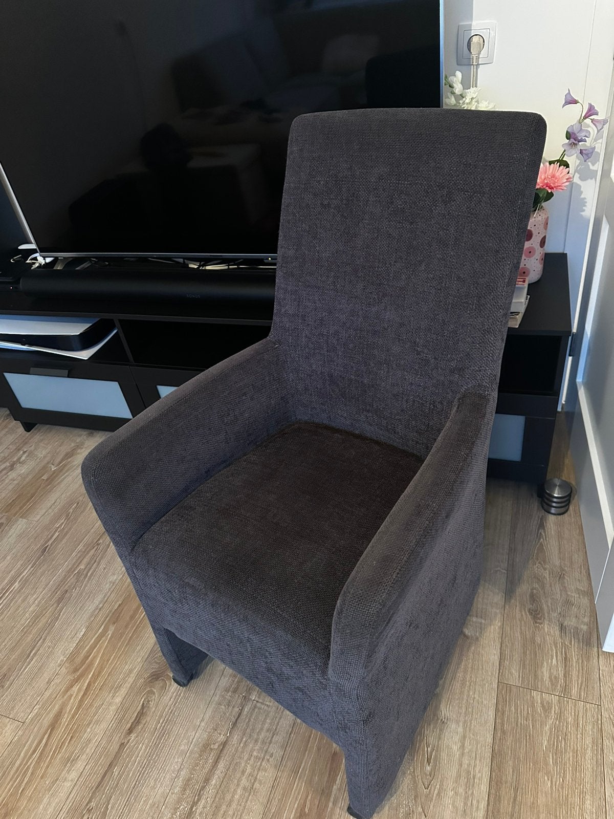 Eetkamerstoelen met wieltjes 4x, Ophalen, Zo goed als nieuw, Grijs, Vier