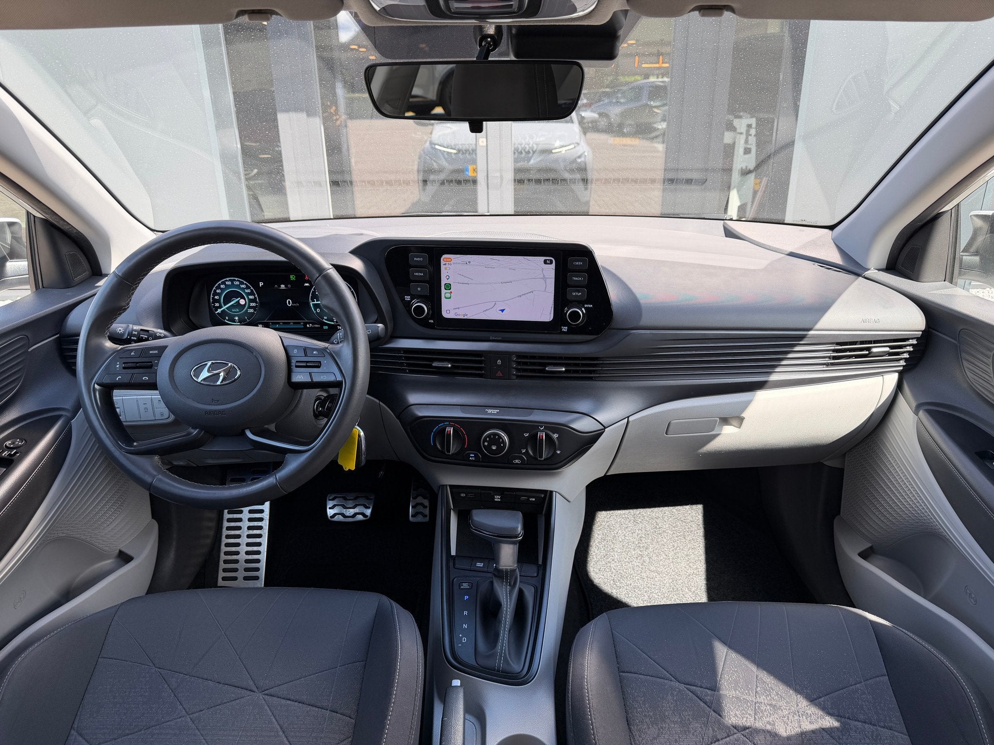 Hyundai Bayon 1.0 T-GDI 100pk Comfort (bj 2022, automaat), Automaat, 450 kg, Gebruikt, 100 pk