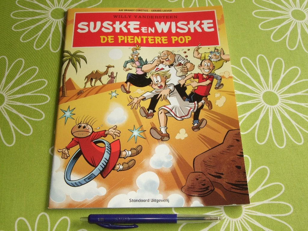 Nieuw: Suske en Wiske - De pientere pop, Eén stripboek, Nieuw, Ophalen of Verzenden, Aaf Brandt Corstius