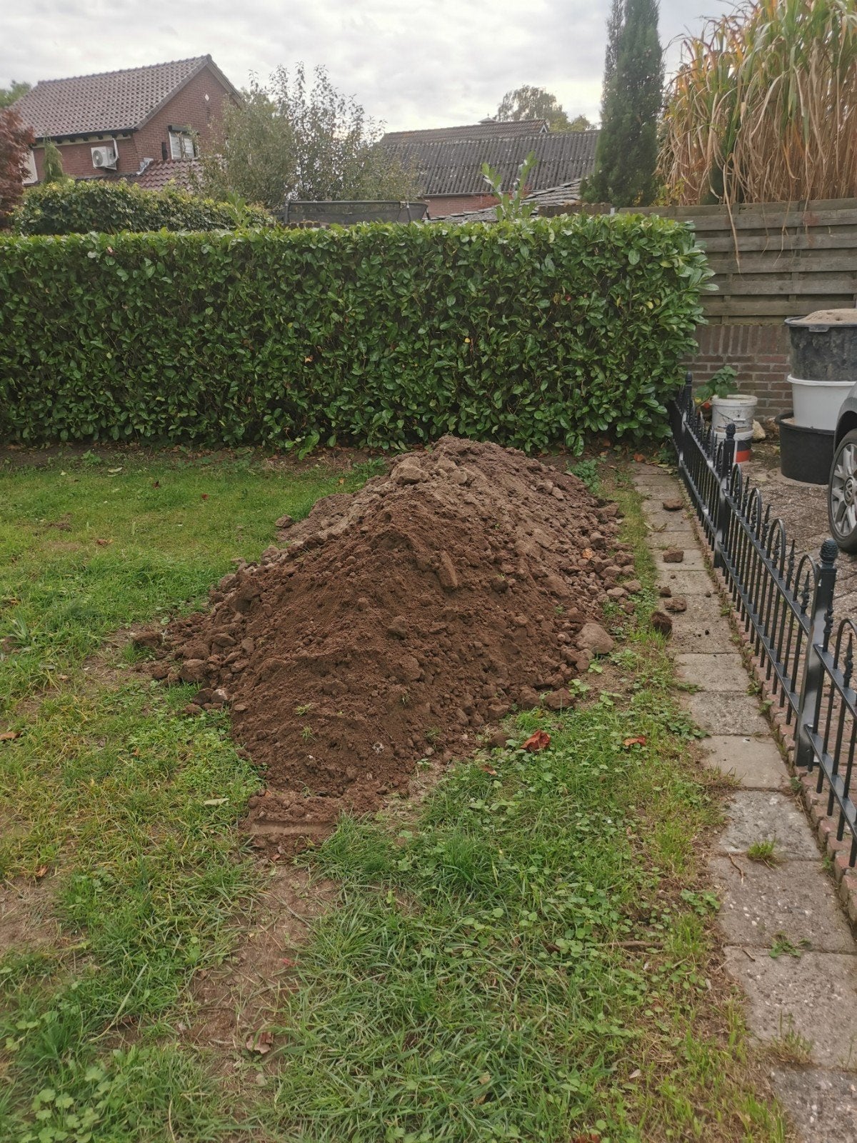 *GRATIS* ZWARTE GROND ~1,5M3, Ophalen, Overige typen