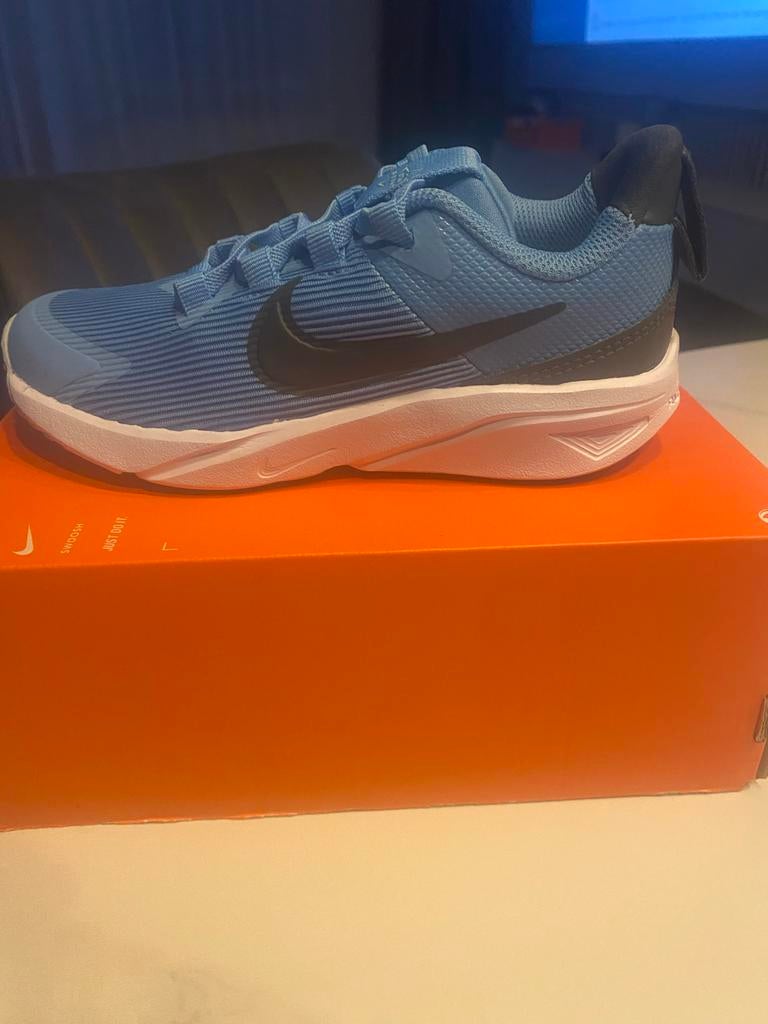 Nike sneakers - Blauw - Maat 31, Blauw, Nieuw, Ophalen of Verzenden, Sneakers of Gympen
