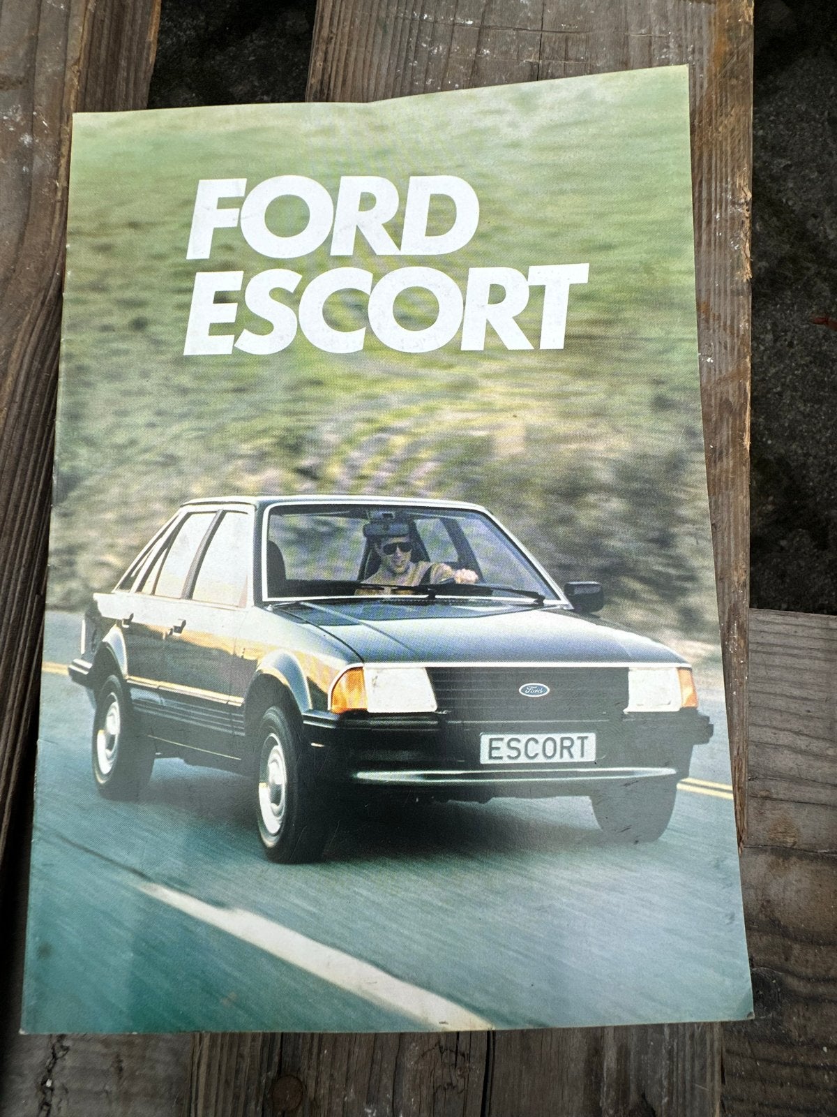 Ford Escort brochure - Origineel uit de jaren '80, Ophalen of Verzenden, Gelezen, Ford