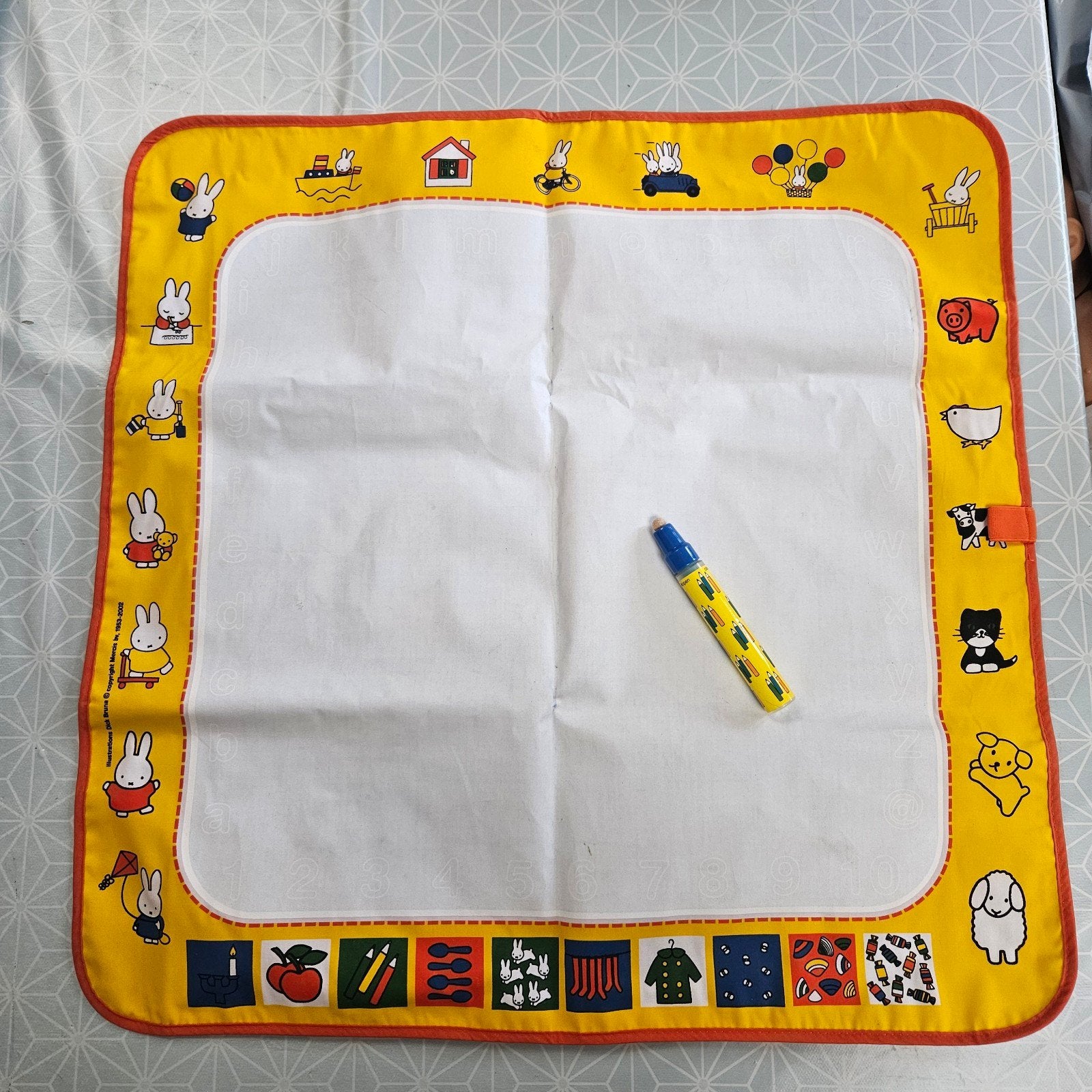 Nijntje Water Doodle Mat - Magisch Tekenplezier voor peuters, Ophalen, Gebruikt, Speelkleed