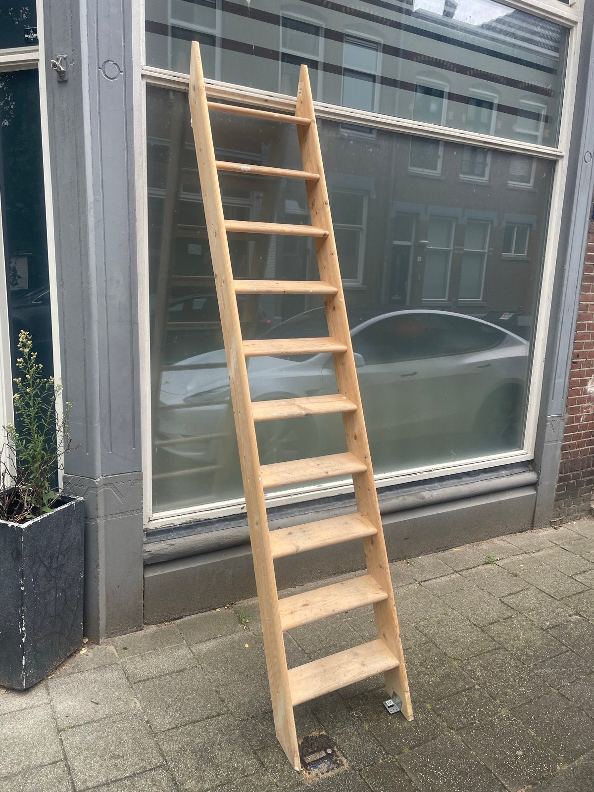 Houten trap - Robuust en Veelzijdig, Doe-het-zelf en Verbouw, Ladders en Trappen, Ophalen, Gebruikt, Ladder, 2 tot 4 meter