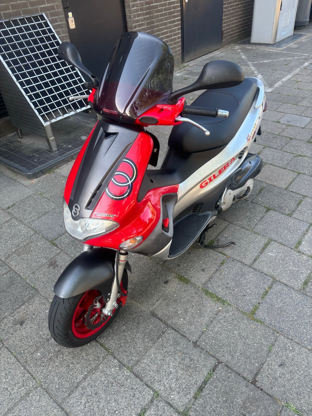 Gilera Runner 180 cc sp pro dubbel disk dubbel gelagerd, Ophalen, Gebruikt, Maximaal 45 km/u