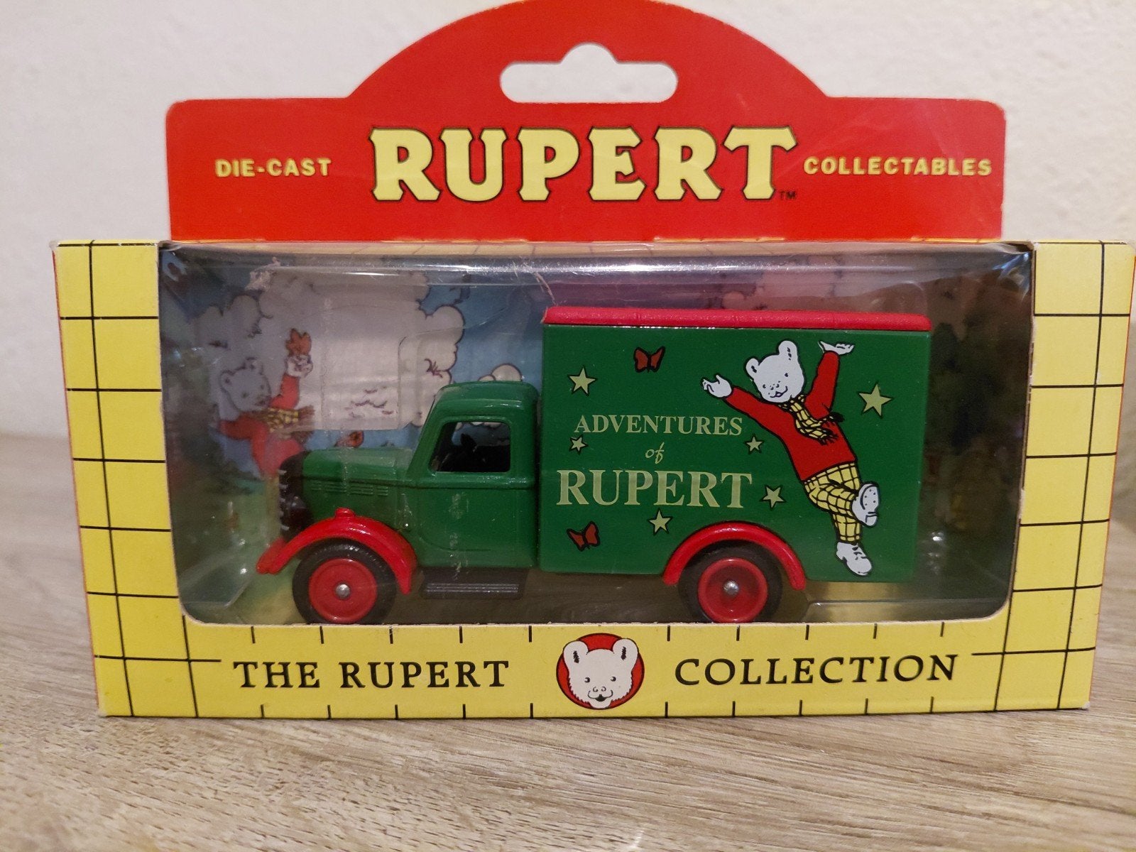 'Rupert The Bear' Bedford Truck, Overige merken, Verzenden, Nieuw, Groter dan 1:32