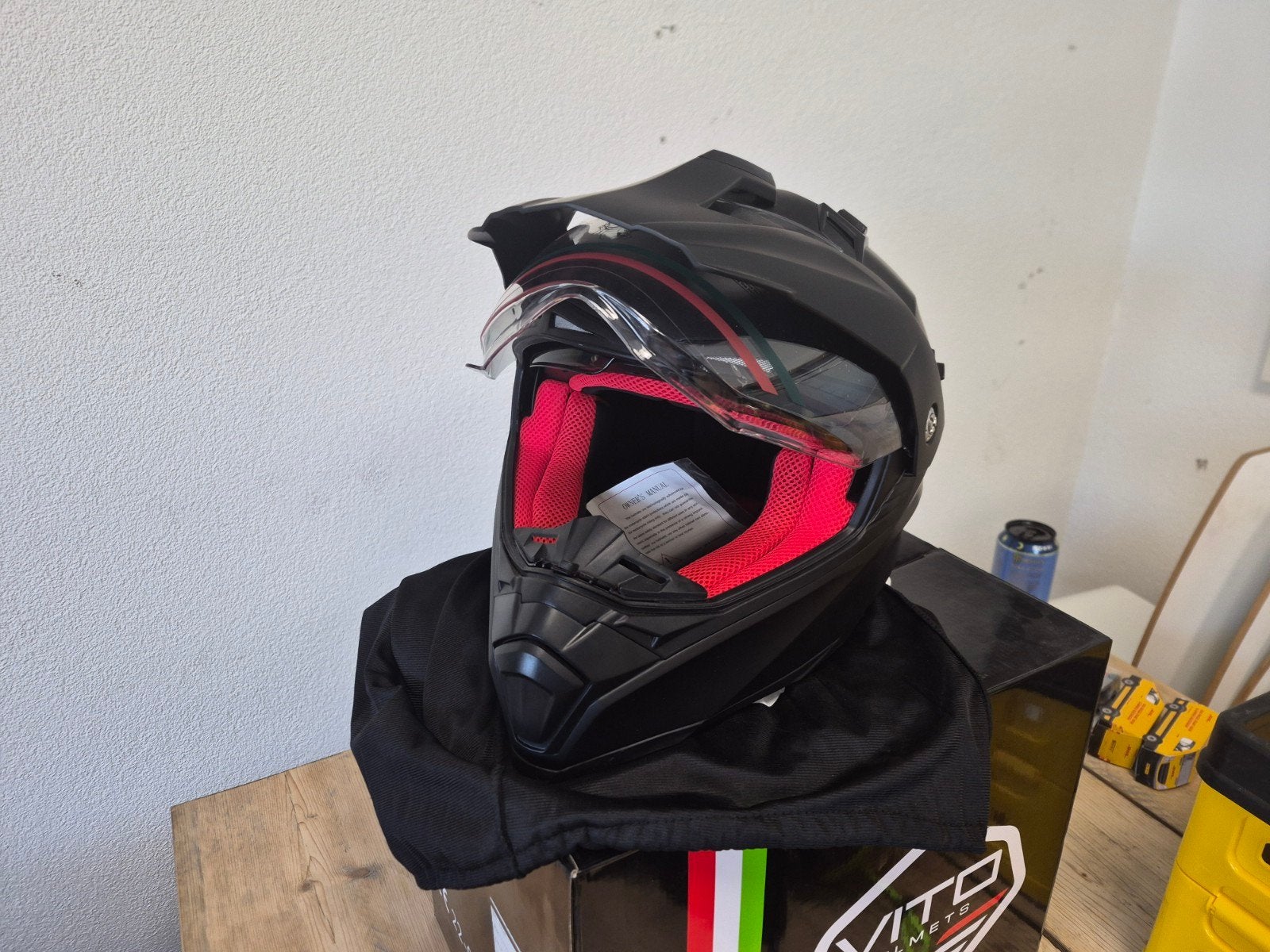 Nieuwe Vito Cross Milino helm mat zwart maat M, Motoren, Kleding | Motorhelmen, M, Offroadhelm, Ophalen of Verzenden, Nieuw met kaartje