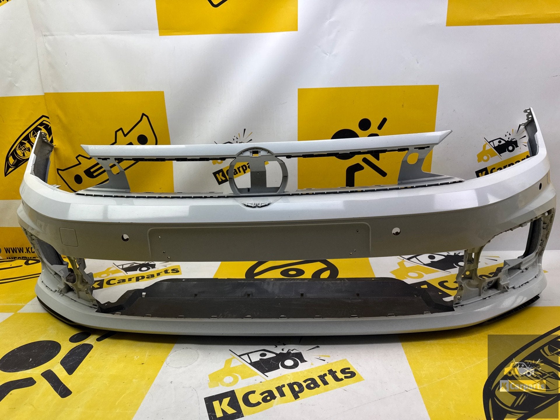 Voorbumper Volkswagen Polo 2G AW GTI R-line 4xPDC 2G0807221J