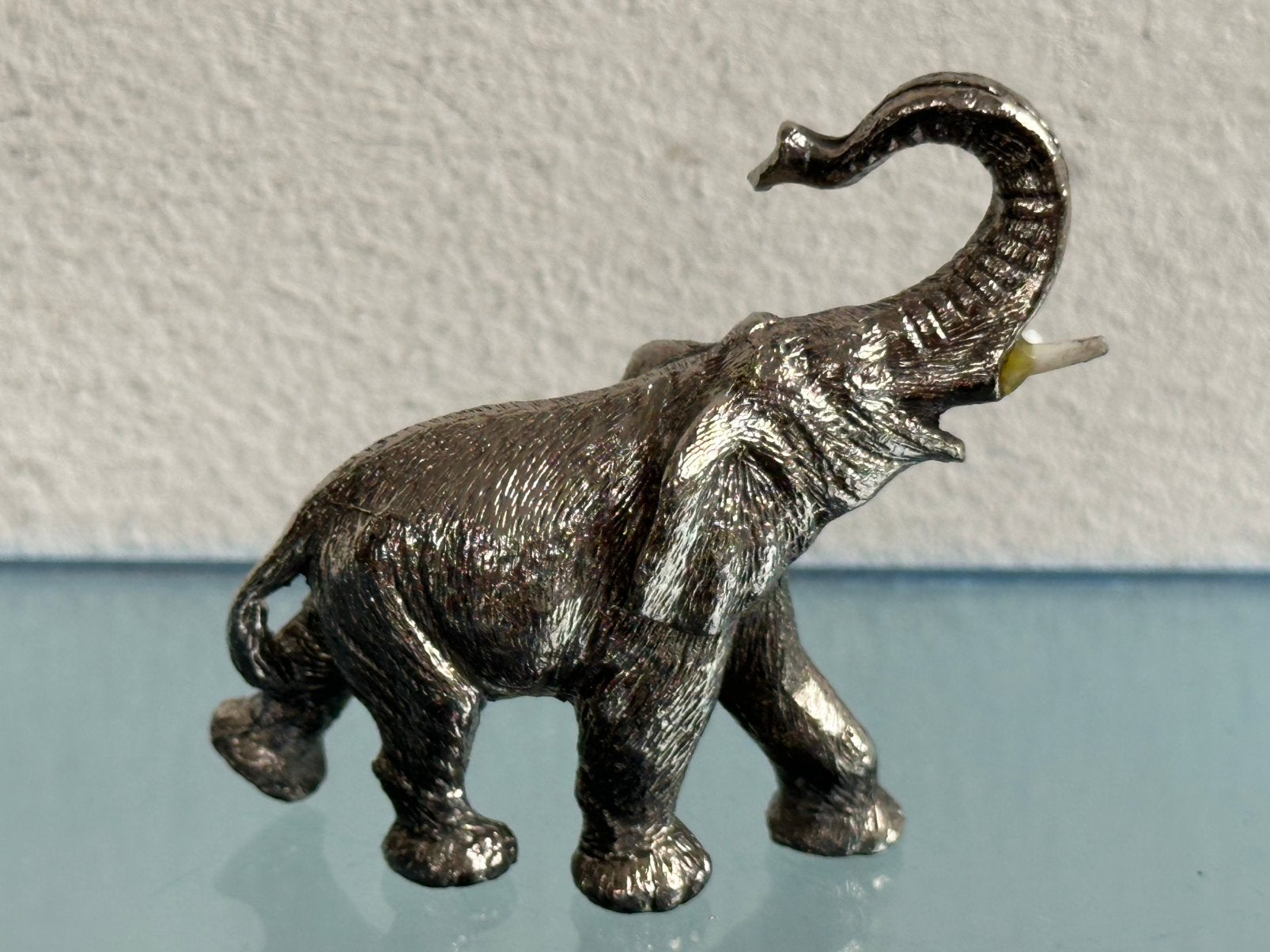 Oud verzilverd tin Olifant beeldje miniatuur, Ophalen of Verzenden, Gebruikt, Dier