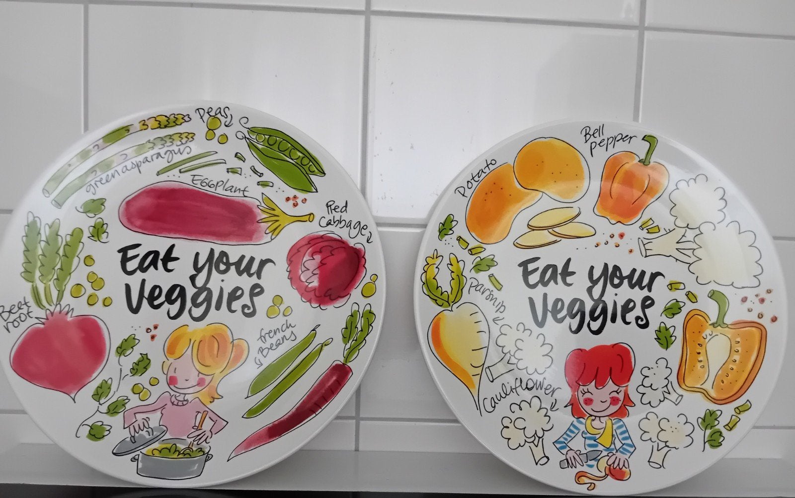 Blond Amsterdam "Eat you veggies" 2 x  26 cm .borden. Nieuw., Ophalen, Nieuw, Bord(en), Aardewerk