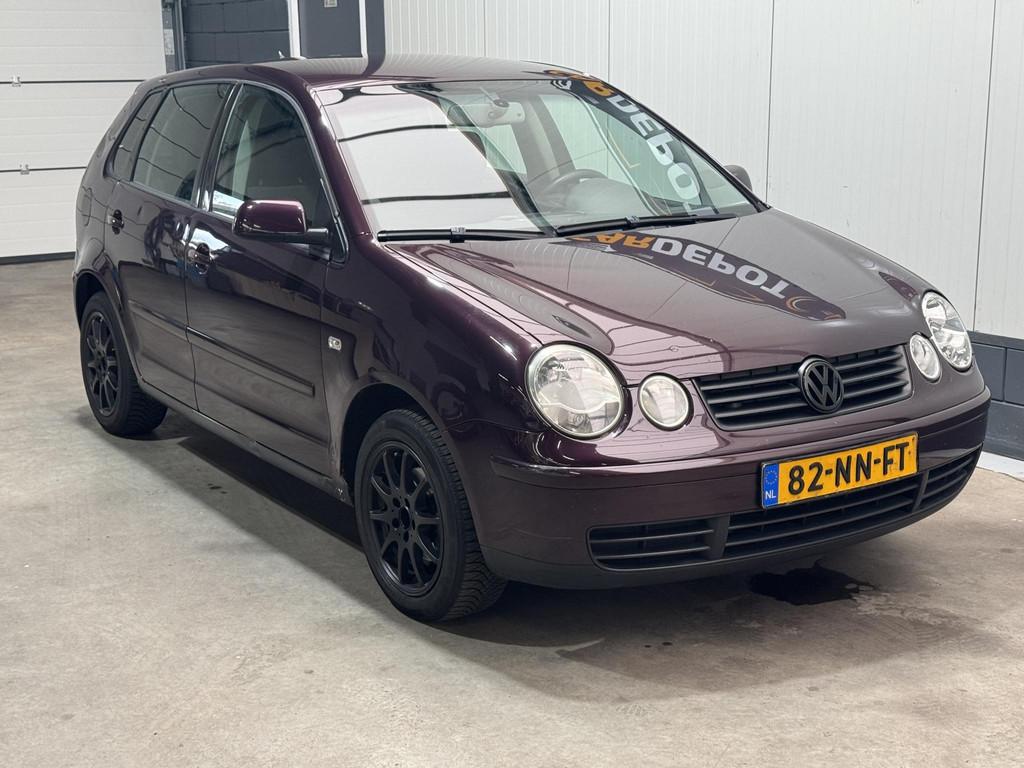 Volkswagen Polo 1.4-16V Comfortline, Auto's, Volkswagen, Voorwielaandrijving, Zwart, 4 cilinders, Origineel Nederlands