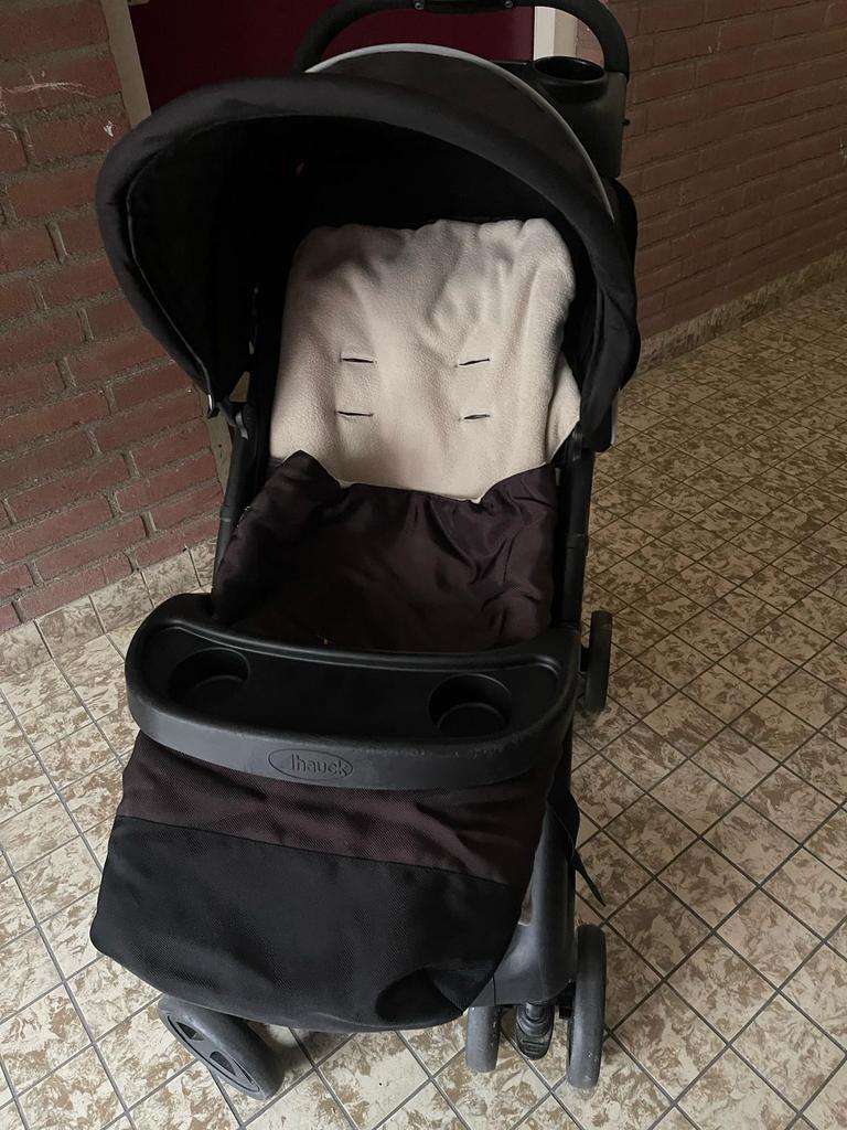 Kinderwagen met veel extras, Kinderen en Baby's, Buggy's, Ophalen, Zo goed als nieuw