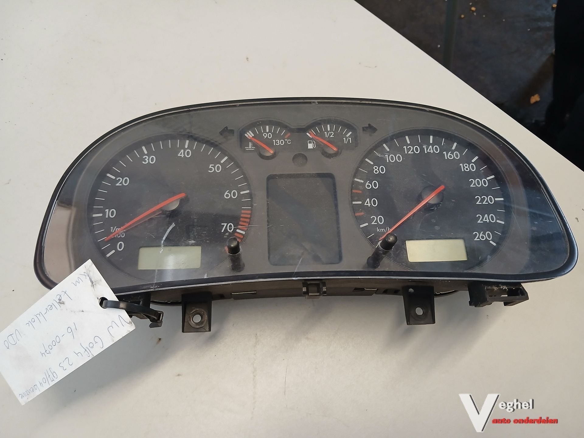 VW Golf 4 2.3B Km tellerklok '97 tot '04