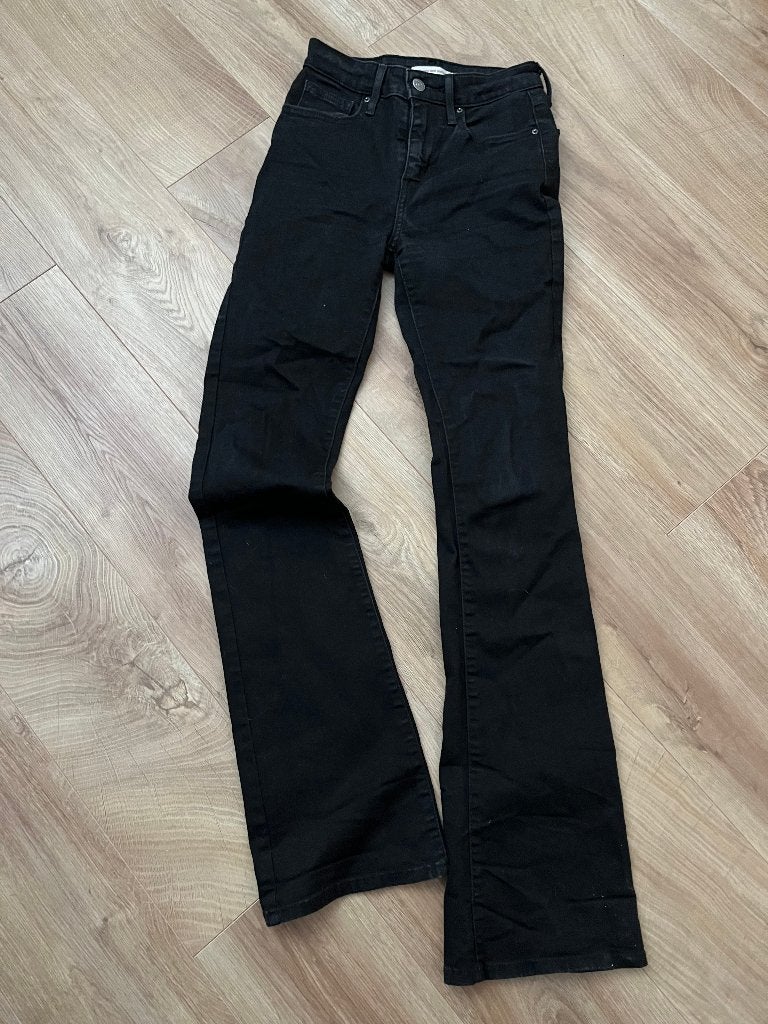 Levis spijkerbroek, Ophalen of Verzenden, Zo goed als nieuw, Zwart, W27 (confectie 34) of kleiner