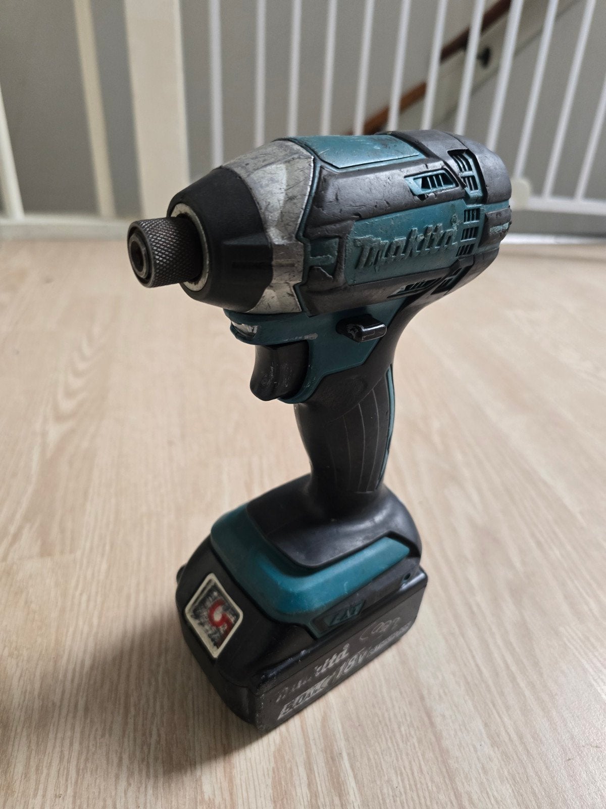Makita DTD152 18V met 5Ah Accu Slagmoersleutel - Gebruikt, Ophalen, Gebruikt, Overige typen
