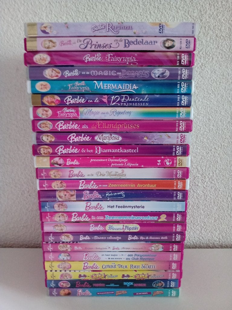 BARBIE DVD’S (24 stuks), Europees, Gebruikt, Tekenfilm, Ophalen of Verzenden