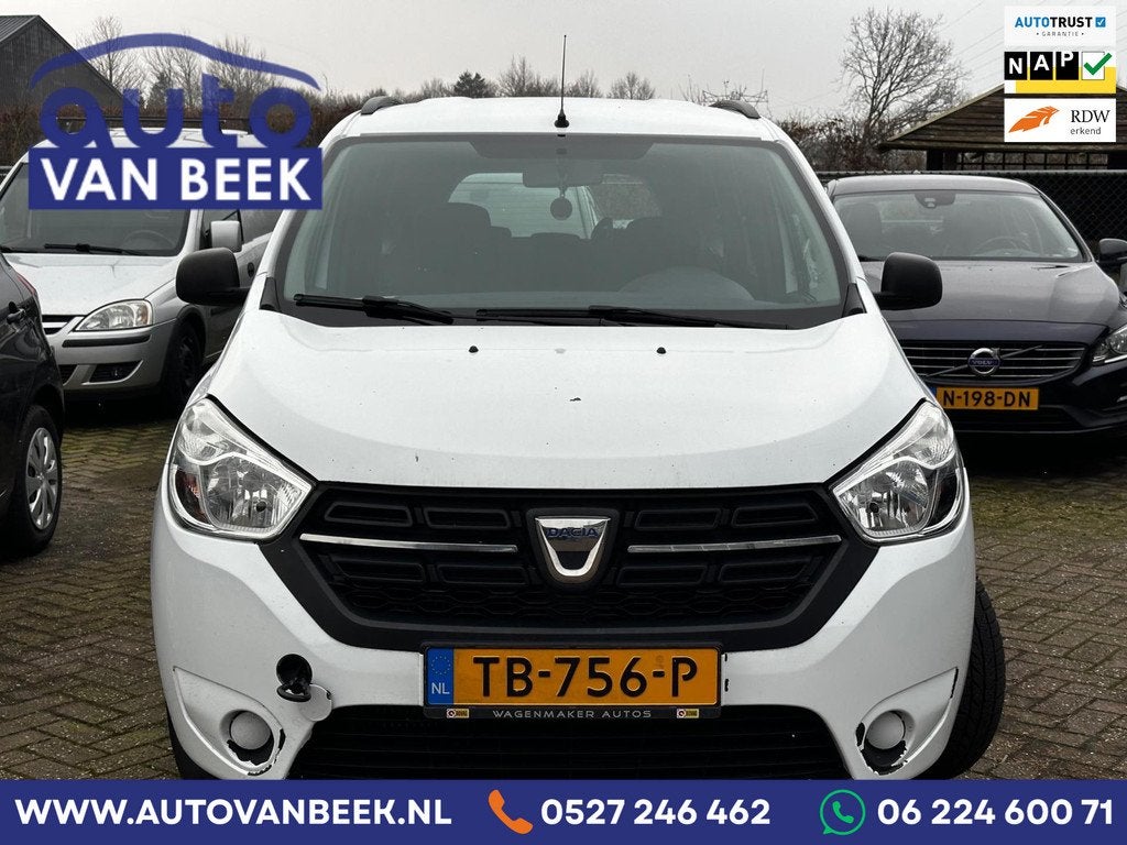 Dacia Lodgy 1.2 TCe Ambiance 7p.|Defect|Export, Auto diversen, Schadeauto's, Dacia, Wit, Handgeschakeld, Benzine