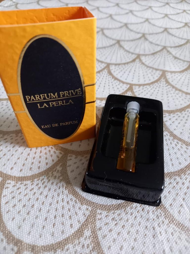Proefje La Perla Parfum Privé, Ophalen of Verzenden, Miniatuur
