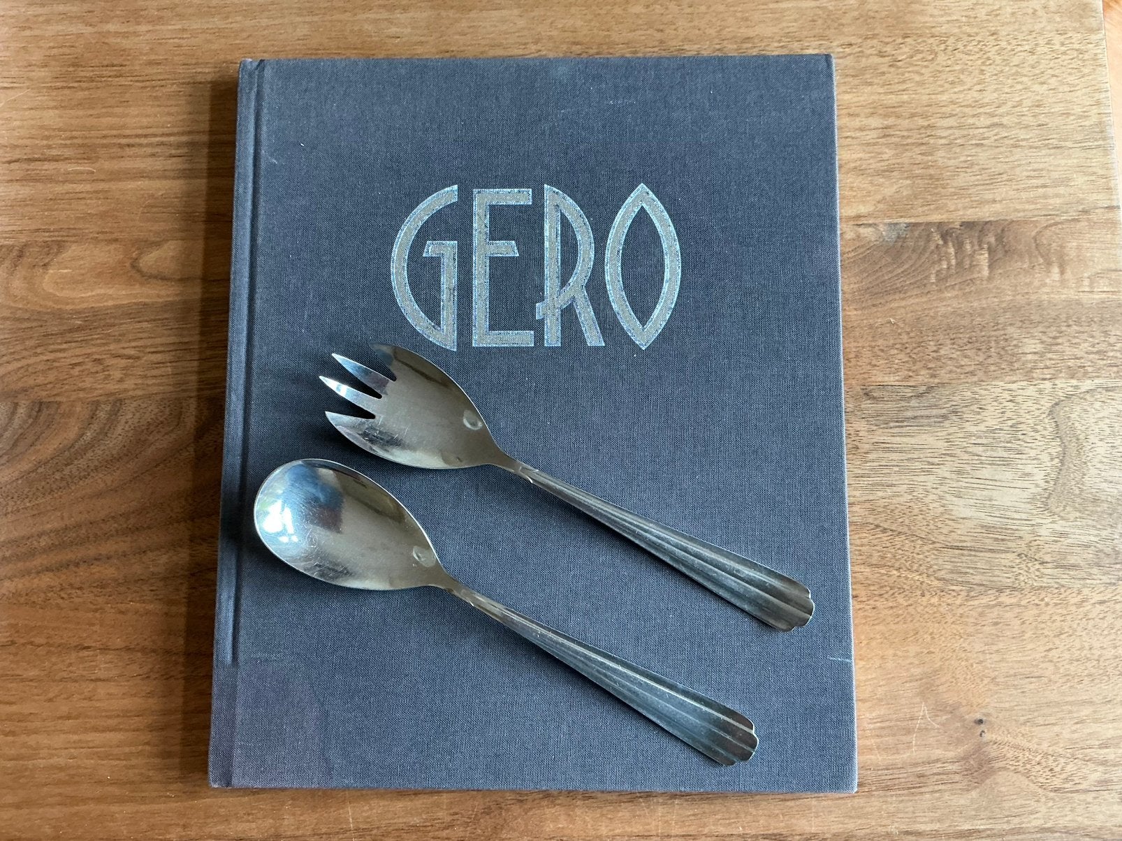 Slabestek - Gero Zilmeta 552 - Rilrug - salade bestek, Antiek en Kunst, Ophalen of Verzenden