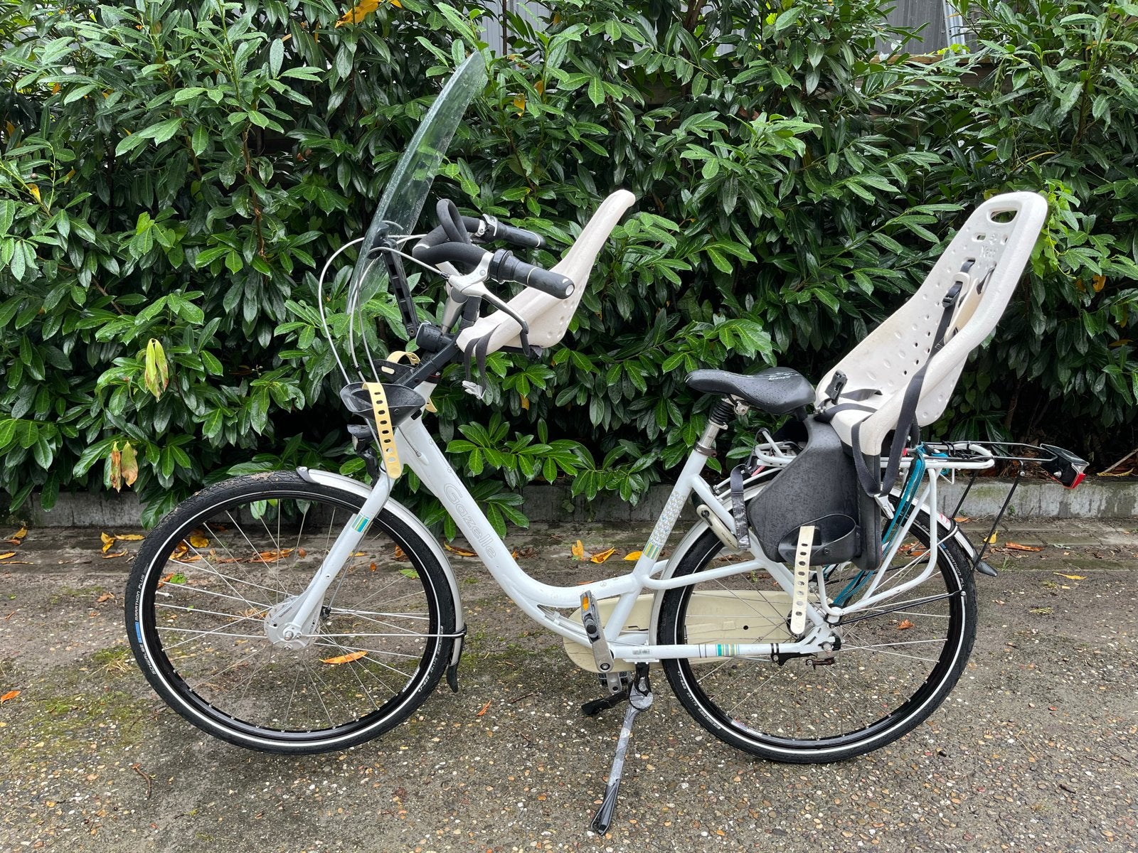 Gazelle moederfiets met 2 kinderzitjes en windscherm, 2 zitjes, Dubbele standaard, Trommelrem, Ophalen
